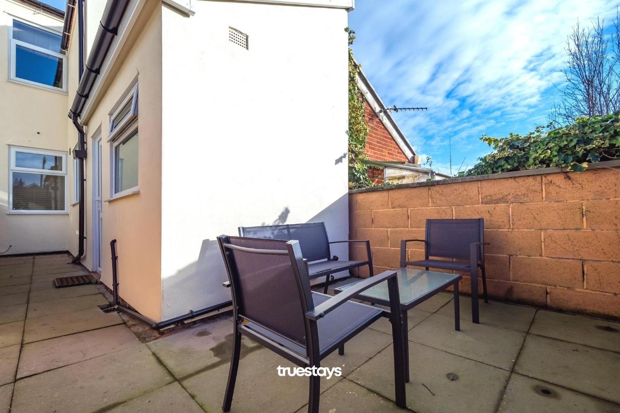 Penkhull House By Truestays - 4 Bedroom House In Stoke-On-Trent Экстерьер фото